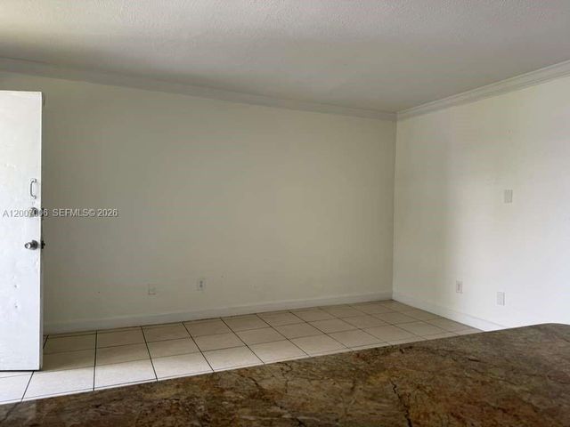 890 NW 45th Ave 25, Miami, FL 33126