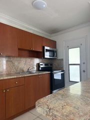 890 NW 45th Ave 25, Miami, FL 33126