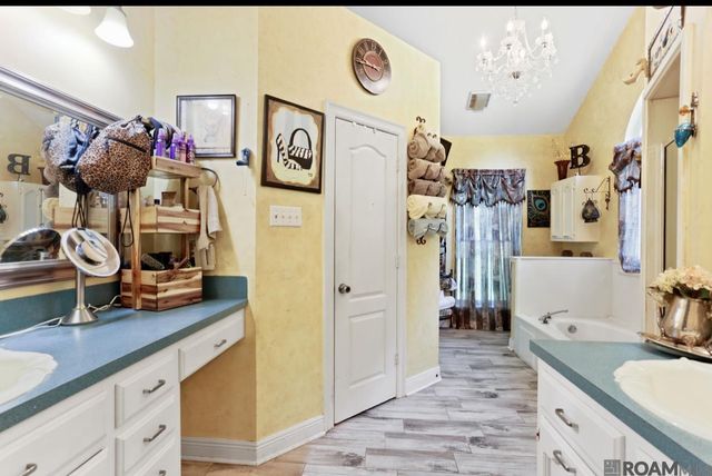 13177 Beech St, Clinton, LA 70722