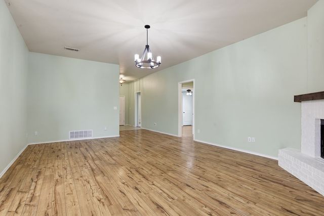 415 Nolan Ryan Dr, Midland, TX 79706