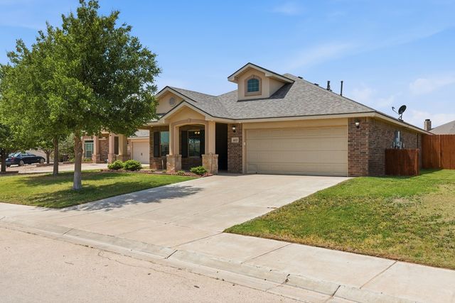 415 Nolan Ryan Dr, Midland, TX 79706