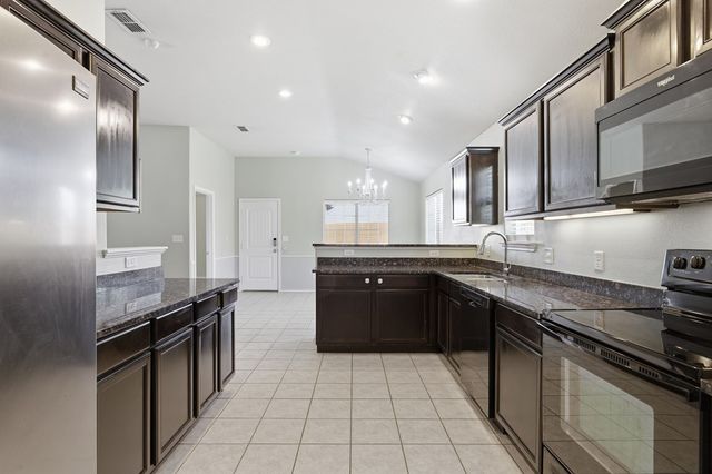 415 Nolan Ryan Dr, Midland, TX 79706