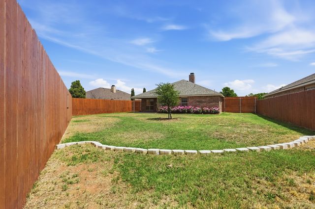 415 Nolan Ryan Dr, Midland, TX 79706