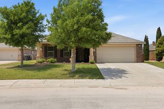 415 Nolan Ryan Dr, Midland, TX 79706