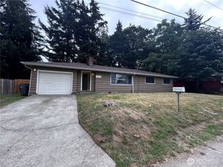 20812 25th Avenue S, Seatac, WA 98198