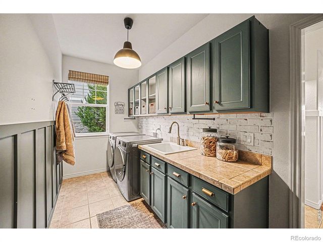 17853 W 77th Lane, Arvada, CO 80007