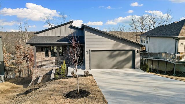 28 Reading Lane, Bella Vista, AR 72714