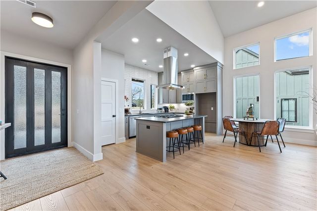 28 Reading Lane, Bella Vista, AR 72714