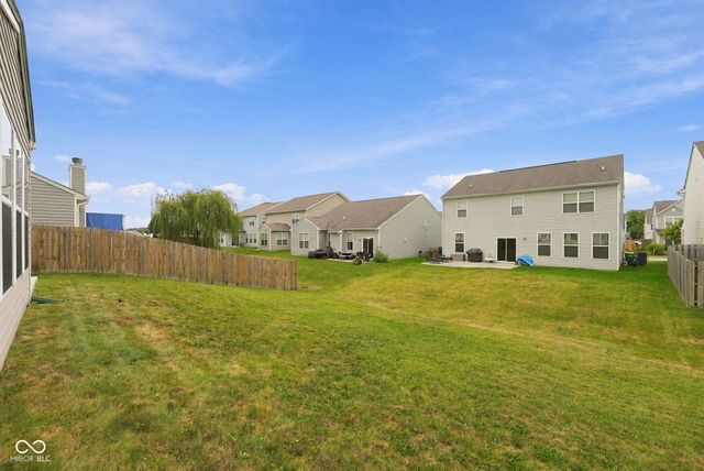 5785 Open Fields Drive, Whitestown, IN 46075