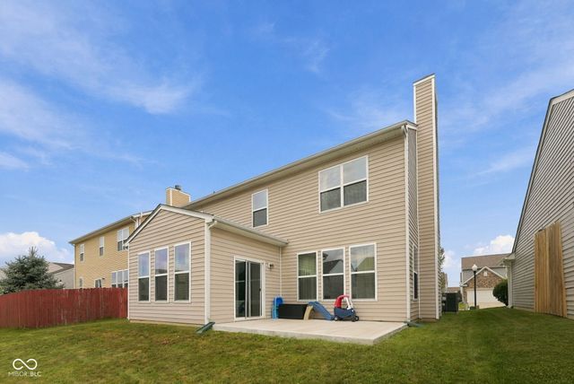 5785 Open Fields Drive, Whitestown, IN 46075