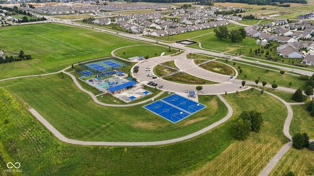 5785 Open Fields Drive, Whitestown, IN 46075