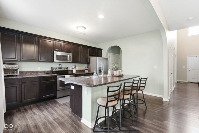 5785 Open Fields Drive, Whitestown, IN 46075