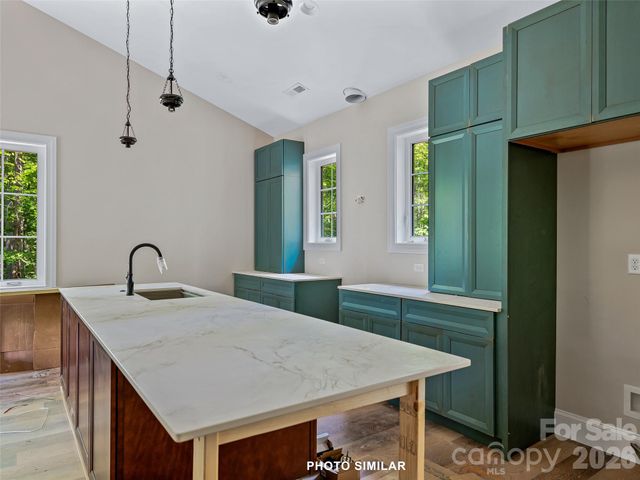 23 Village Overlook Loop, Swannanoa, NC 28778