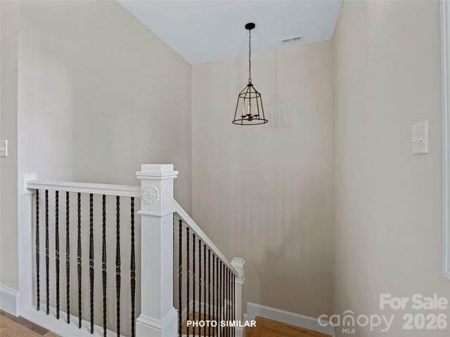 23 Village Overlook Loop, Swannanoa, NC 28778