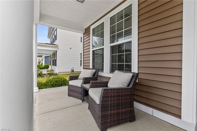 34 E Berkley DR, Hampton, VA 23663