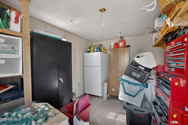 5721 OAK CLIFF Drive, El Paso, TX 79912