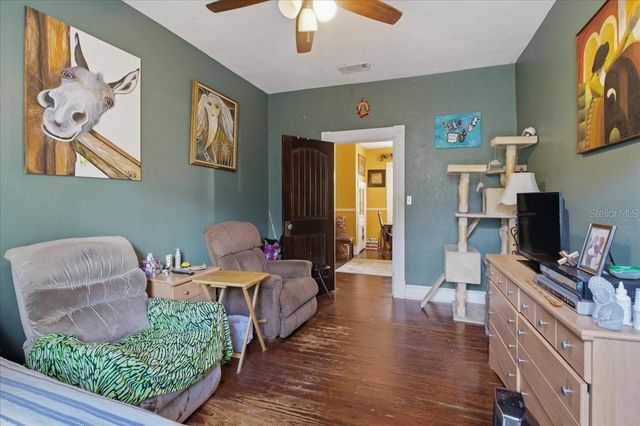 919 E 26TH AVENUE, Tampa, FL 33605