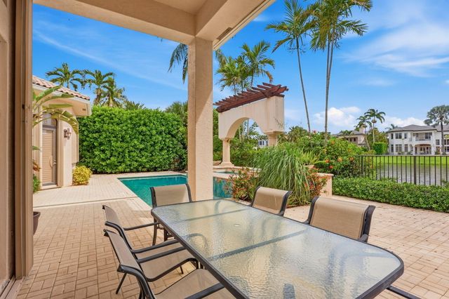 17578 Middlebrook Way, Boca Raton, FL 33496