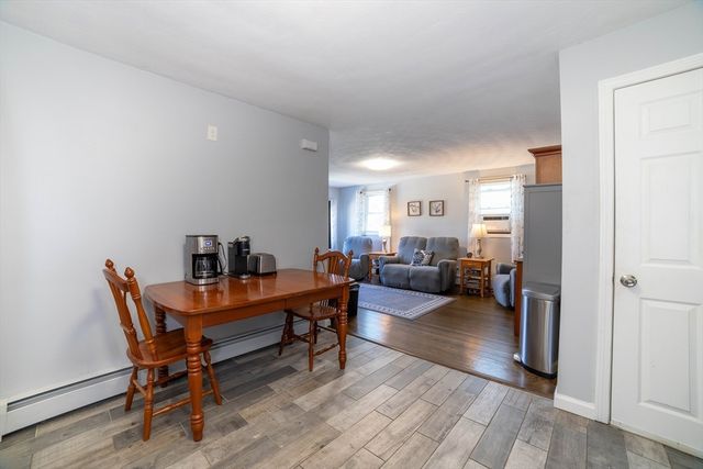 20 Kenberma Road, Worcester, MA 01604