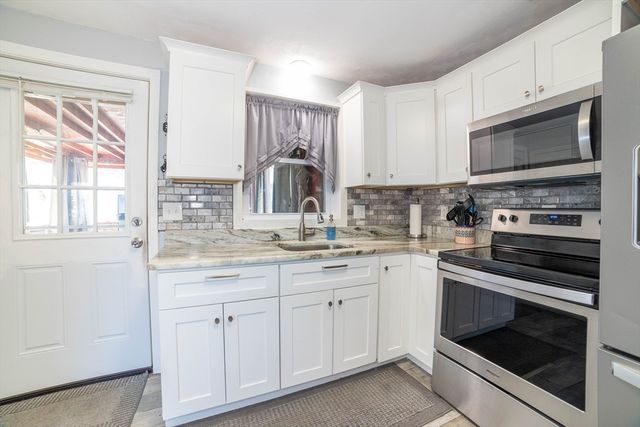 20 Kenberma Road, Worcester, MA 01604