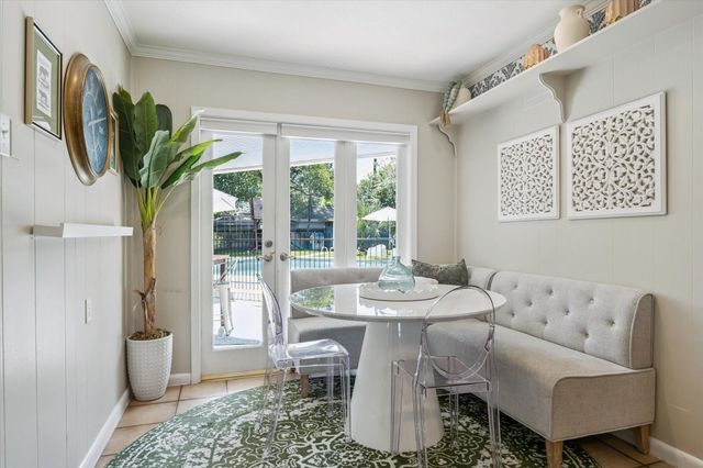 3633 Sun Valley Drive, Houston, TX 77025