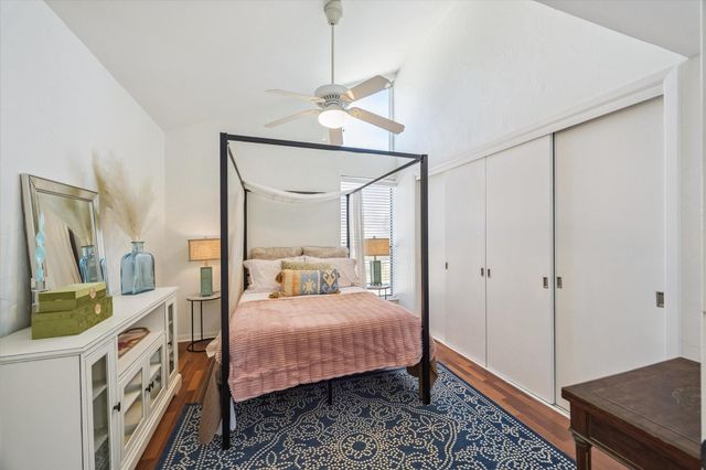 3633 Sun Valley Drive, Houston, TX 77025