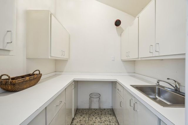 3633 Sun Valley Drive, Houston, TX 77025