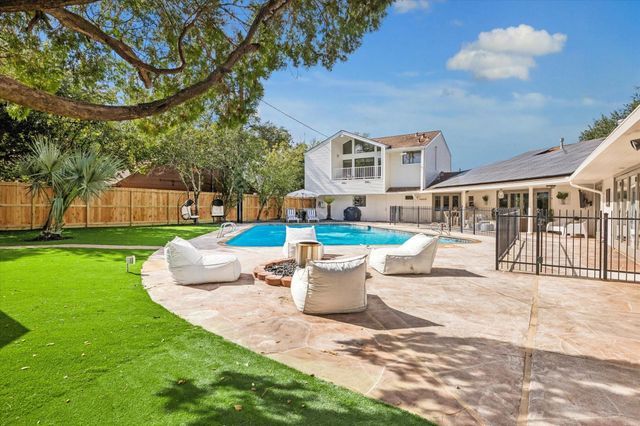 3633 Sun Valley Drive, Houston, TX 77025