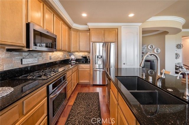 23752 La Posta Court, Corona, CA 92883