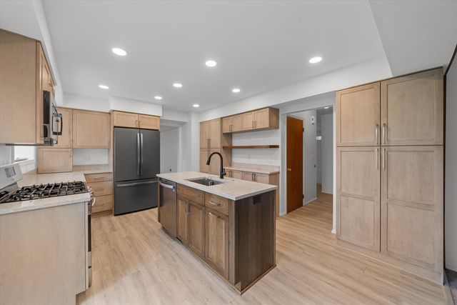 100 Fairhills Drive, Ypsilanti, MI 48197