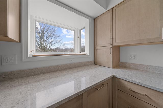 100 Fairhills Drive, Ypsilanti, MI 48197