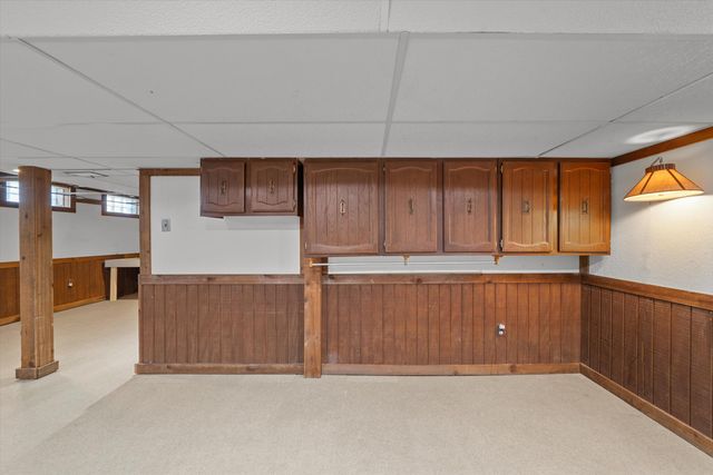 100 Fairhills Drive, Ypsilanti, MI 48197