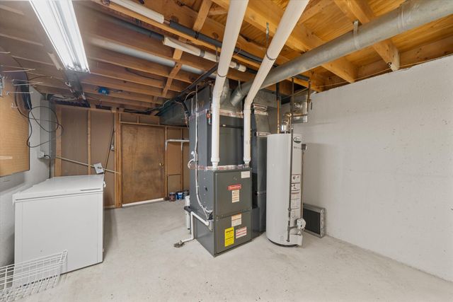 100 Fairhills Drive, Ypsilanti, MI 48197