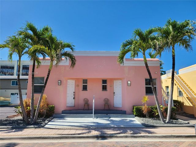 321 Hayes St 1-8, Hollywood, FL 33019