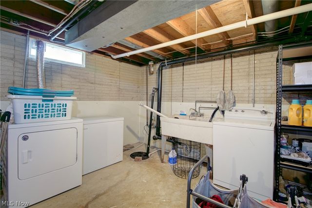 1157 Novak Road, Grafton, OH 44044