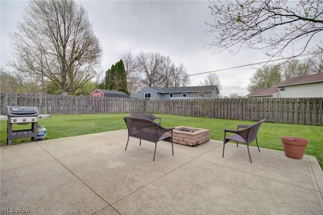 1157 Novak Road, Grafton, OH 44044