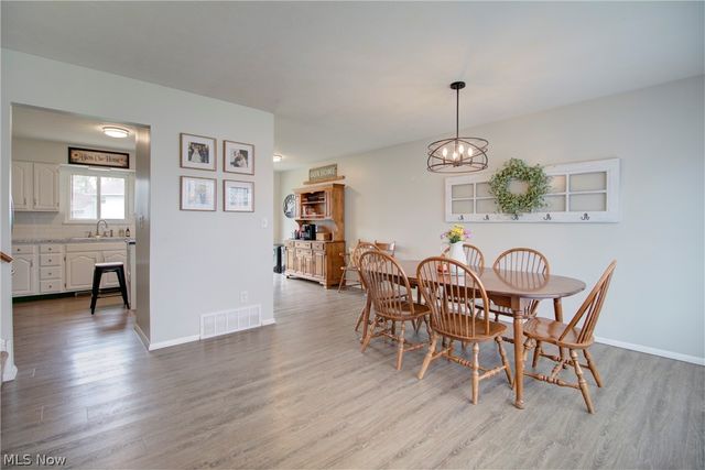 1157 Novak Road, Grafton, OH 44044