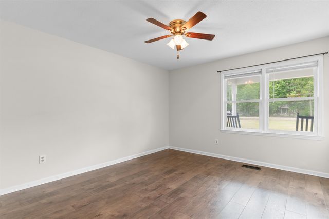 191 Deer Run Ave., Georgetown, SC 29440