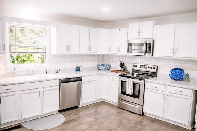 191 Deer Run Ave., Georgetown, SC 29440