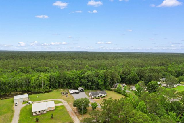 191 Deer Run Ave., Georgetown, SC 29440
