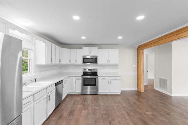 191 Deer Run Ave., Georgetown, SC 29440