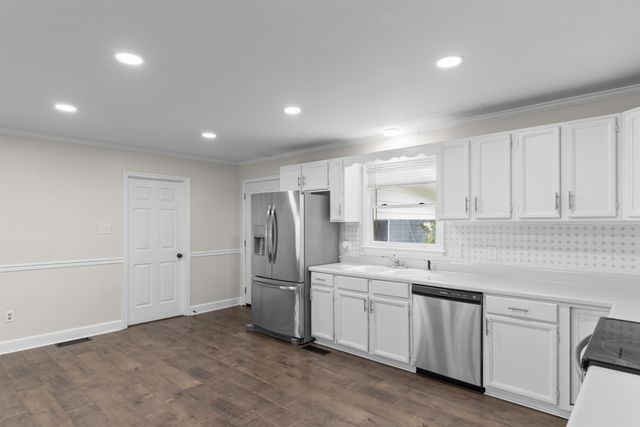 191 Deer Run Ave., Georgetown, SC 29440