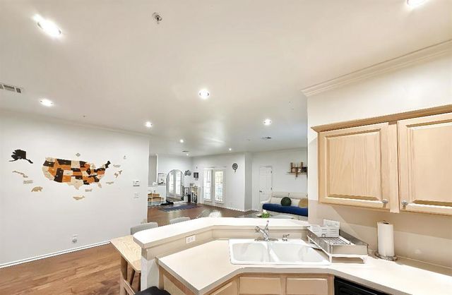 6162 N Brookline Avenue 15, Oklahoma City, OK 73112