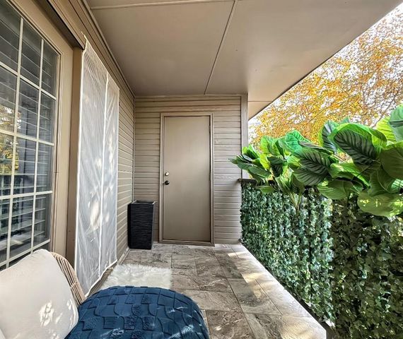 6162 N Brookline Avenue 15, Oklahoma City, OK 73112