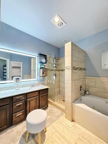 6162 N Brookline Avenue 15, Oklahoma City, OK 73112