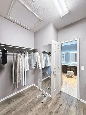 6162 N Brookline Avenue 15, Oklahoma City, OK 73112