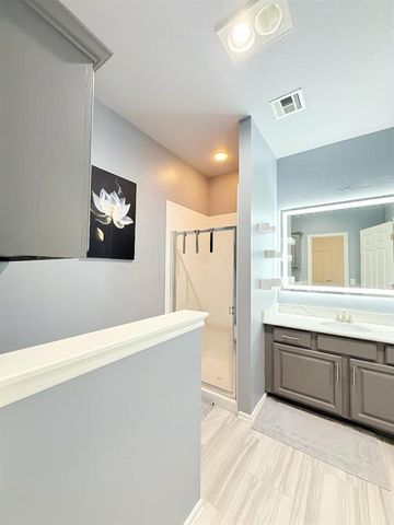 6162 N Brookline Avenue 15, Oklahoma City, OK 73112