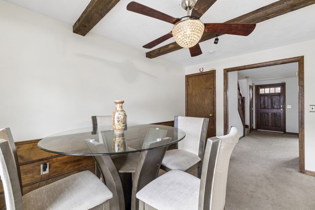 47 Prescott Dr 47, Chelmsford, MA 01863