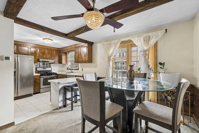47 Prescott Dr 47, Chelmsford, MA 01863