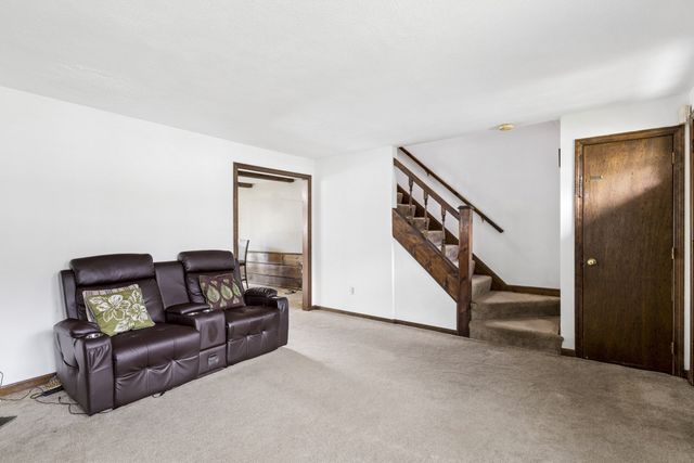 47 Prescott Dr 47, Chelmsford, MA 01863